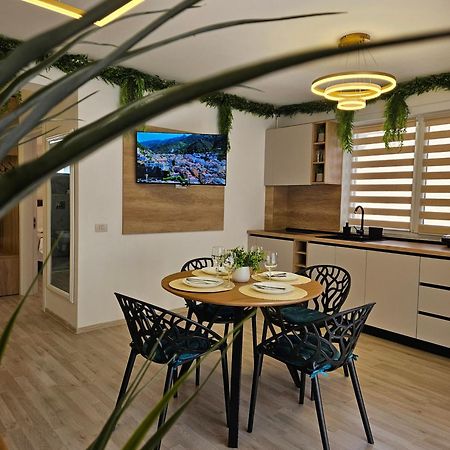 Bali Del Mar Apartments Năvodari Екстериор снимка