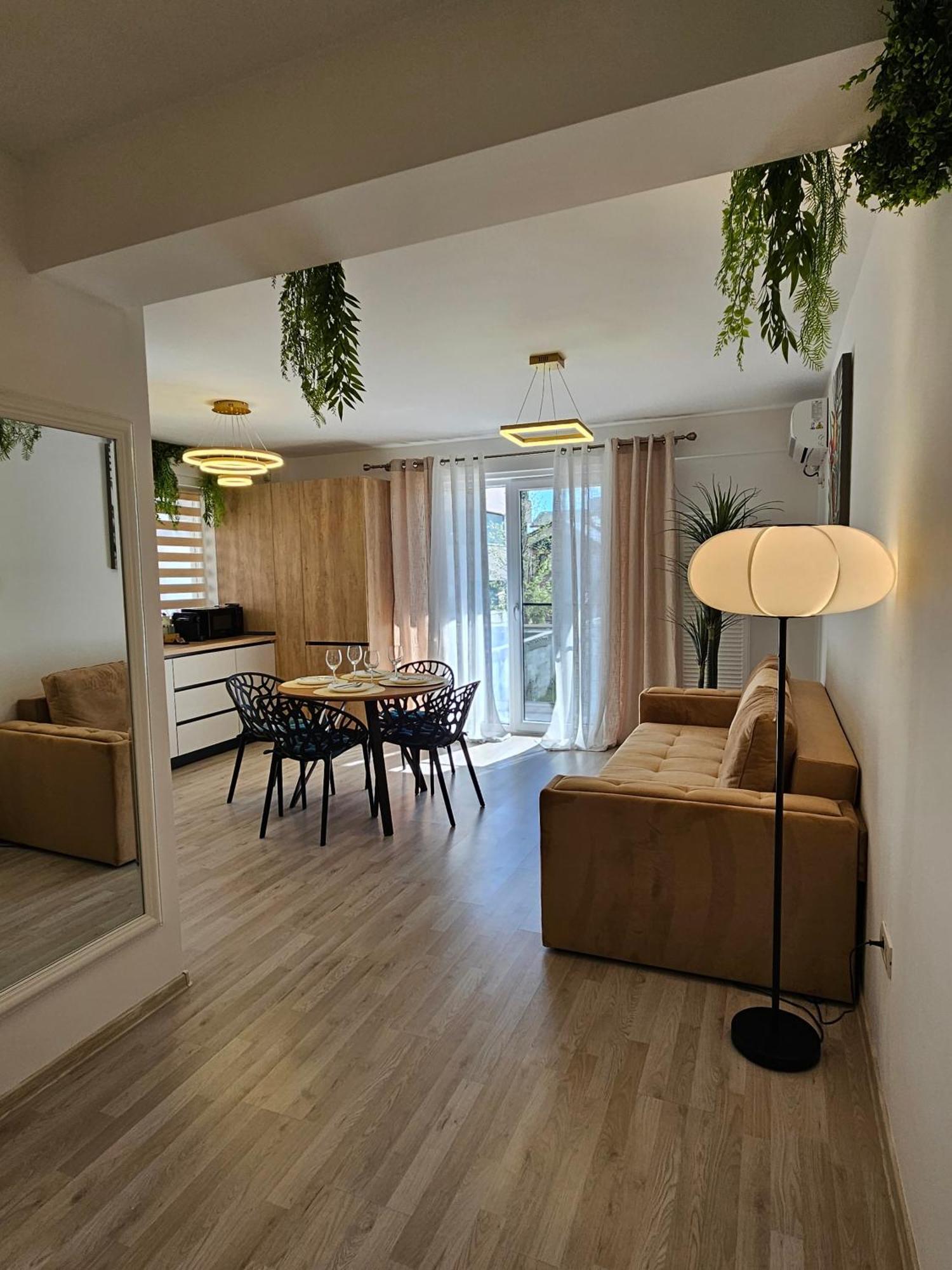 Bali Del Mar Apartments Năvodari Екстериор снимка