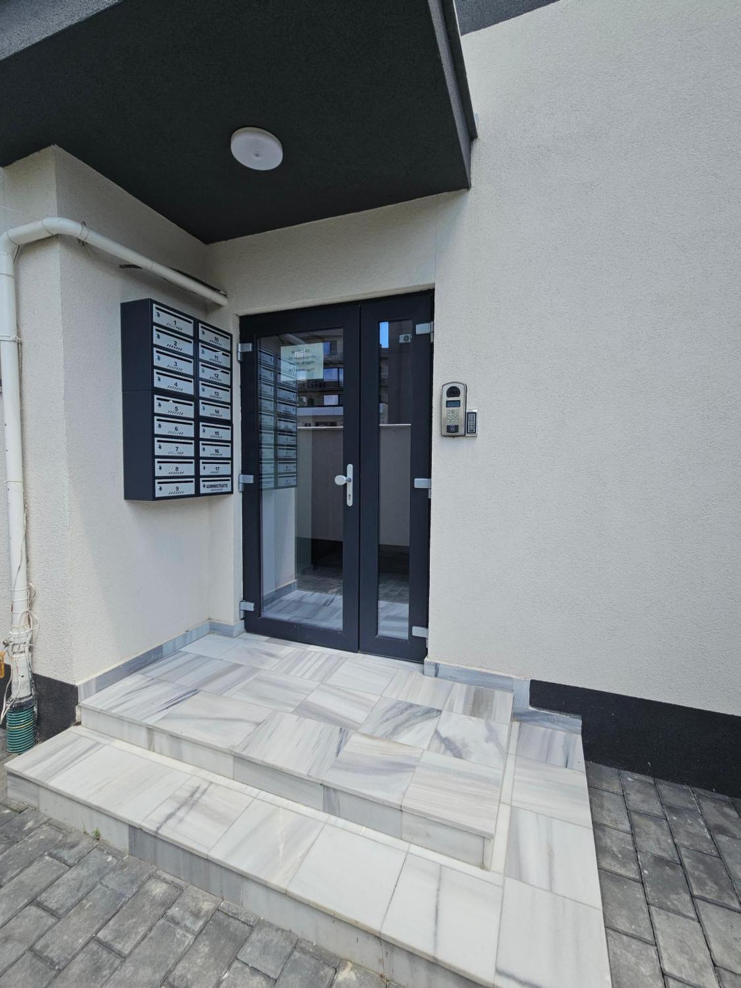 Bali Del Mar Apartments Năvodari Екстериор снимка